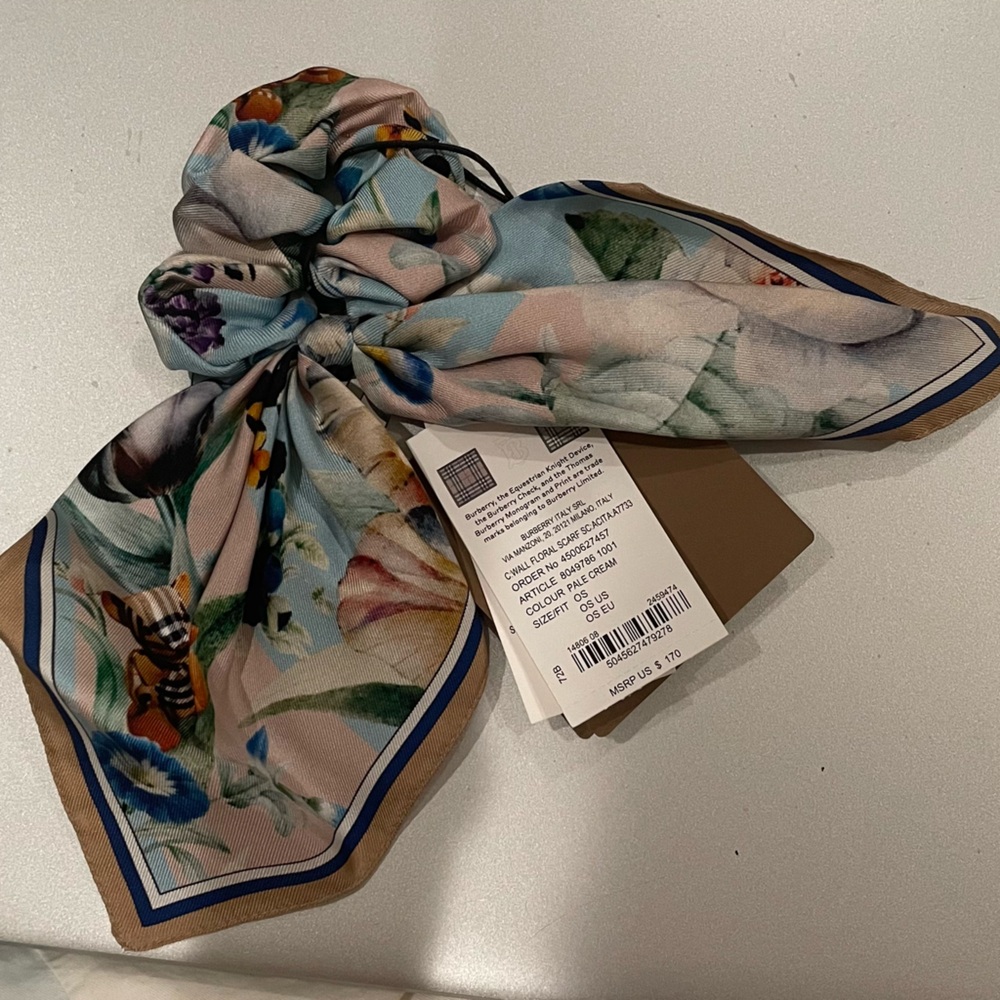 Burberry Kids NWT Floral Print Silk Twill Hair Tie
